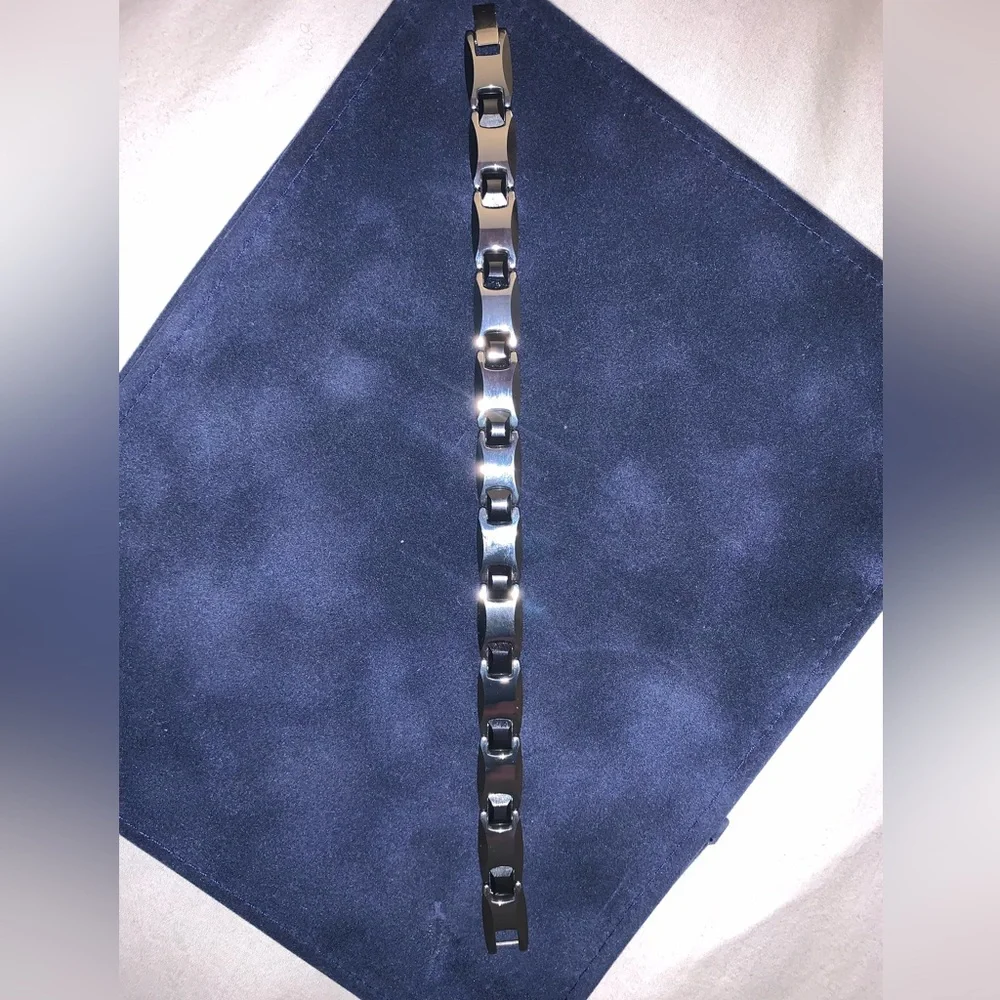 Stainless steel and Ceramic Men’s Bracelet - Picture 3 of 6